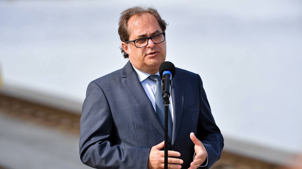 Mazurska Pętla dla żeglarzy. Wiceminister Marek Gróbarczyk zapowiada przekopy