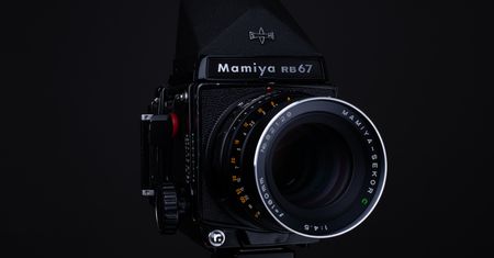 Fotografia Analogowa Cz. I: Dlaczego warto fotografować na filmie?