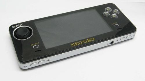 Neo Geo: 20 klasycznych tytułów w całkiem nowej obudowie 1