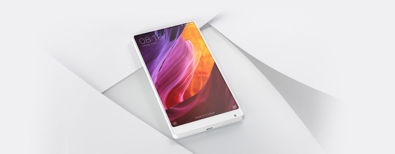 Biały Xiaomi Mi MIX też wygląda kapitalnie