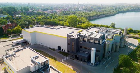 Rusza pierwsza w Polsce produkcja specjalistycznych preparatów do żywienia dojelitowego. Oficjalne otwarcie w należących do DANONE Zakładach Produkcyjnych Nutricia