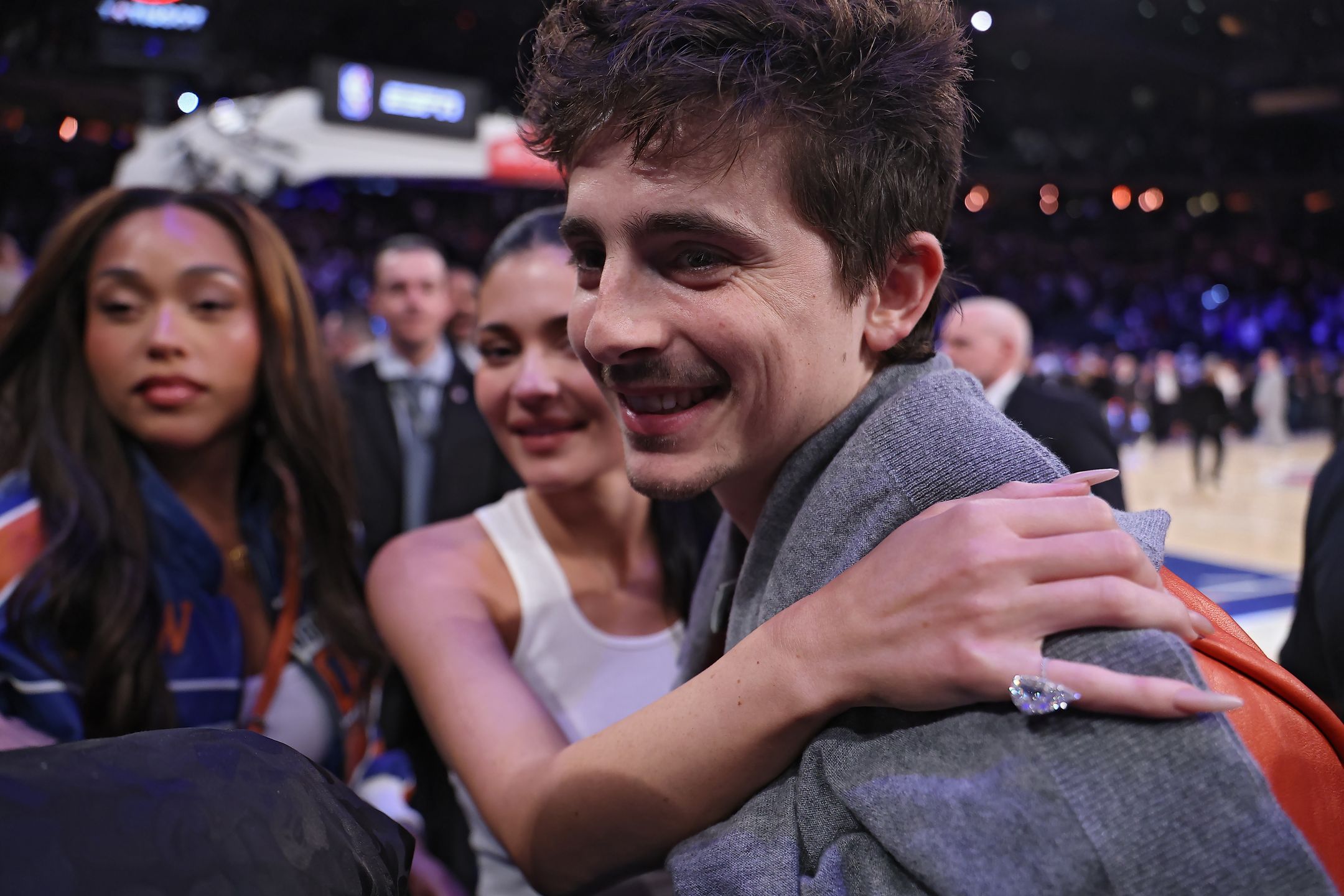 Kylie Jenner i Timothée Chalamet na meczu