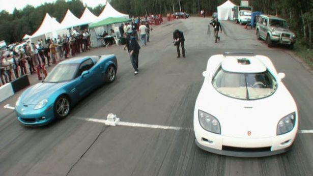 Dragtimes prezentuje: Corvette Z06 vs Koenigsegg CCXR [wideo]