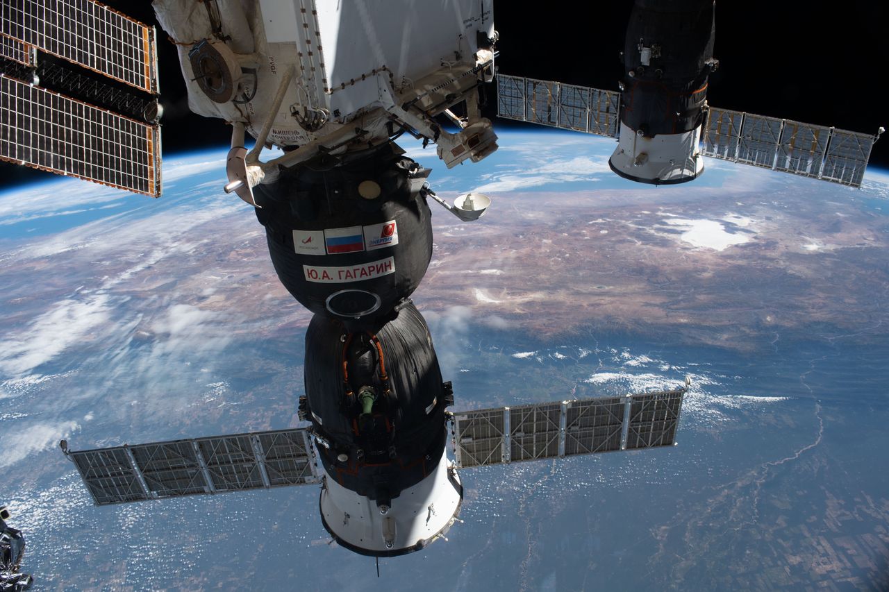 Powietrze dalej ucieka z ISS. Astronauci wznowili poszukiwania przyczyny
