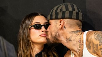 Justin Bieber pochwalił się CAŁUŚNĄ FOTKĄ z żoną. Plotki o kryzysie na chwilę ucichną? (FOTO)