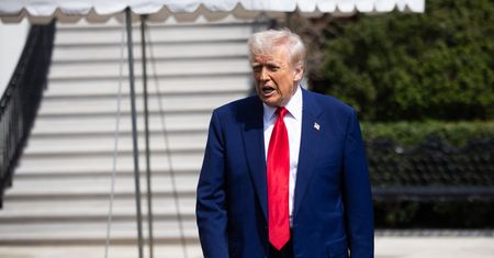 Giełda główną ofiarą ceł Trumpa. Amerykańscy eksperci prognozują, co dalej