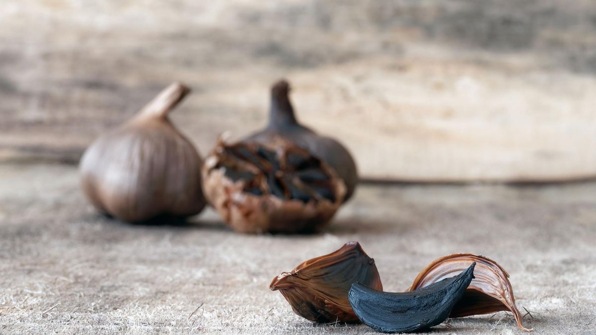 Czarny czosnek jest coraz bardziej popularny