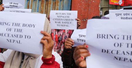 Protesty Nepalu. Rosjanie zaciągnęli Nepalczyków do walki w Ukrainie