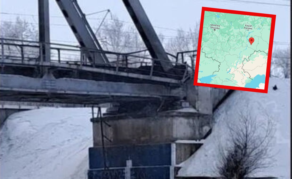 The damaged bridge in Czapajewsk