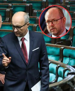 "Postkomunistyczny uśmiech" Czarzastego. Czeka go konflikt z Nawrockim