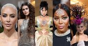 Gala MET 2022. Zatrzęsienie gwiazd na "modowych Oscarach": Kardashianki, Naomi Campbell, Jessica Chastain, siostry Hadid... (DUŻO ZDJĘĆ)