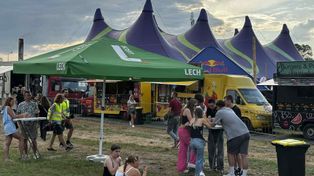Food trucki na Łódź Summer Festival. Dwie strefy gastro i duży wybór dań – zobacz ceny na zdjęciach w naszej galerii