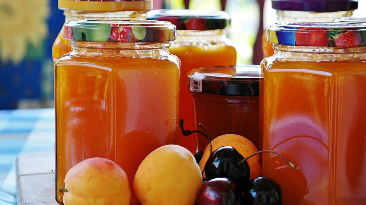 Brakuje go w sklepach. Przepis na przetwory bez cukru