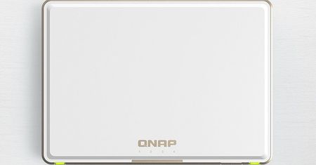 QNAP TBS-453DX to NASbook - mały, ale w pełni funkcjonalny serwer plików