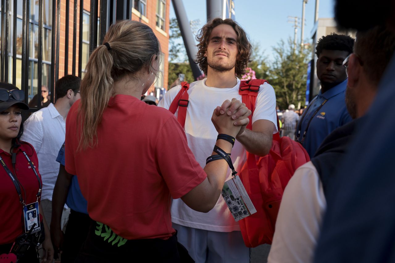 In the photo: Stefanos Tsitsipas and Paula Badosa (Photo by Jean Catuffe/GC Images)