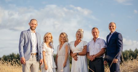 "Rolnik szuka żony". Już wszystko jasne. W nowej edycji będą aż dwie rolniczki!