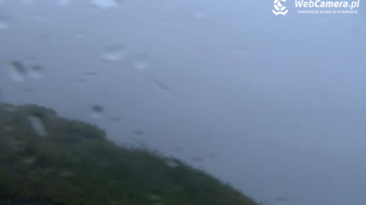 W Karkonoszach trudne warunki atmosferyczne