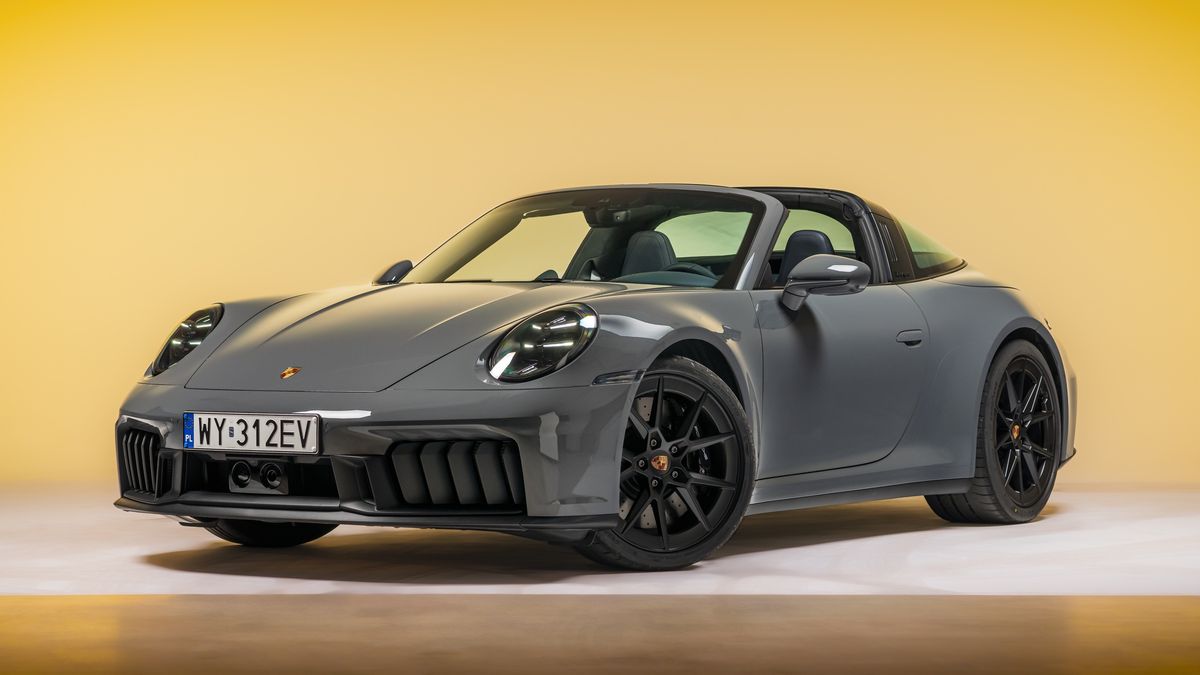 Porsche 911 Targa 4 GTS (2025)