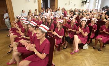 Bez nich służba zdrowia nie istnieje! Oto nowi absolwenci pielęgniarstwa i położnictwa