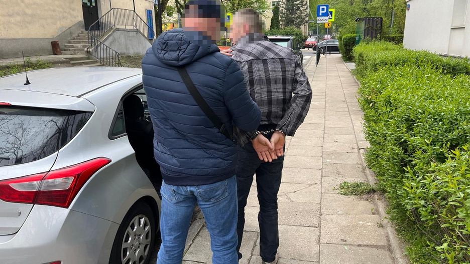 41-letni obywatel Ukrainy włamywał się do remontowanego ośrodka dla potrzebujących dzieci. Kradł nowo zamontowane instalacje elektryczne