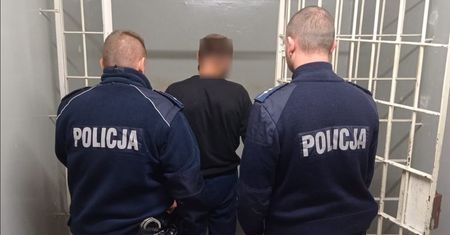 Nieudany skok na dom księdza. Włamywacz zasnął
