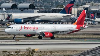 Koronawirus uderza w linie lotnicze. Kolumbijskie linie Avianca upadają