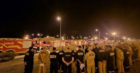Mazowiecka kompania "Wisła" w akcji. Strażacy walczą z ogromnym pożarem lasów