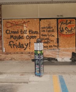 Makabryczne ostrzeżenia policji na Florydzie: "Napiszcie nazwiska na swoich ciałach"