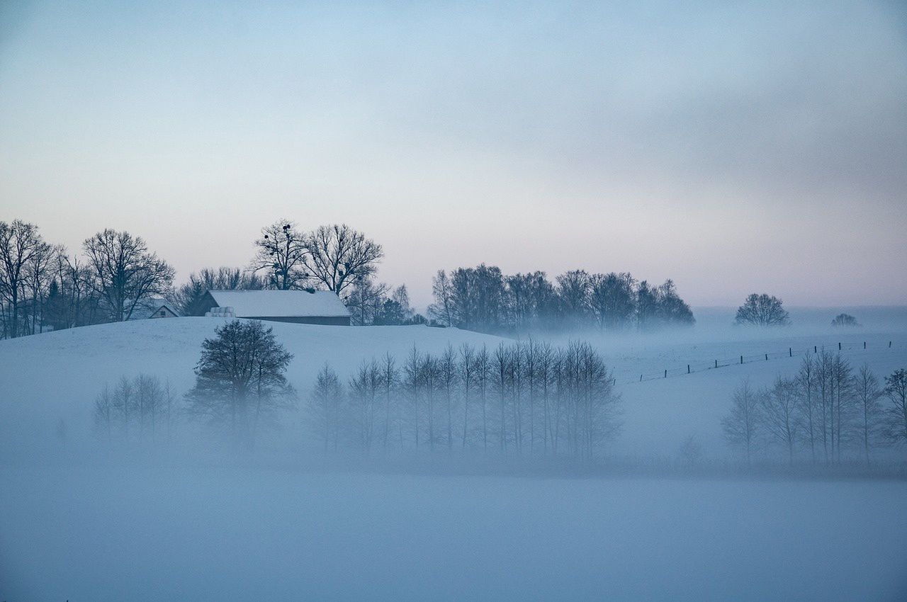 Koniec wiosennej pogody, do Polski znów wraca zima i niska temperatura