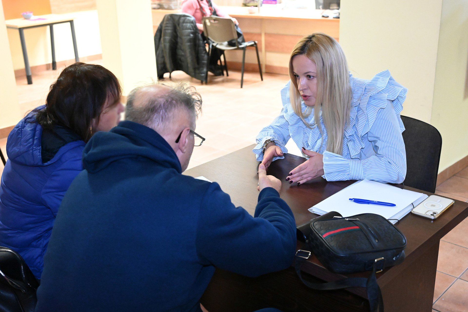 Notariusze udzielali informacji z różnych dziedzin prawa - od prawa rodzinnego i spadkowego, przez prawo dotyczące nieruchomości, aż po sprawy firmowe i kwestie zabezpieczenia finansowego.