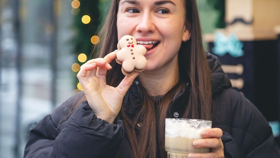 Zimą częściej masz ochotę na przekąski? To nie same słodycze wpływają na to, że tyjesz, ale rodzaj tłuszczu w nich zawarty.
