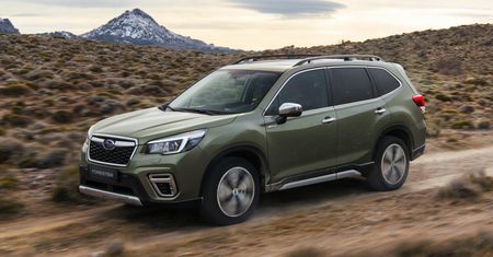 Nowe Subaru Forester wjeżdża do polskich salonów - znamy ceny