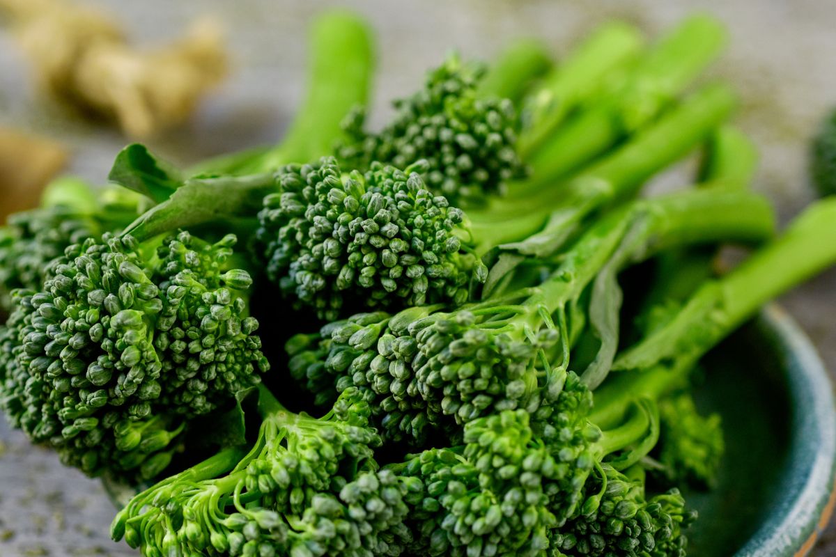 Wygląda dziwacznie, pysznie smakuje. Warzywo pełne błonnika kupisz nawet w dyskoncie