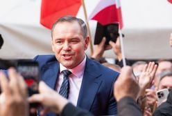 Kontrowersje wokół przejęcia kawalerki. Media: Nawrocki zabrał notariusza do aresztu