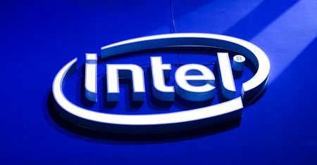 Windows 10 i nowe sterowniki Intela. Poprawiono obsługę grafiki, Wi-Fi oraz Bluetooth