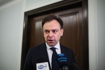 Tyle będzie kosztować obniżenie cen paliw. Domański: polski budżet jest gotowy