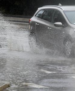 Nawałnice i burze nad Polską. Powalone drzewa, zalane domy i ulice
