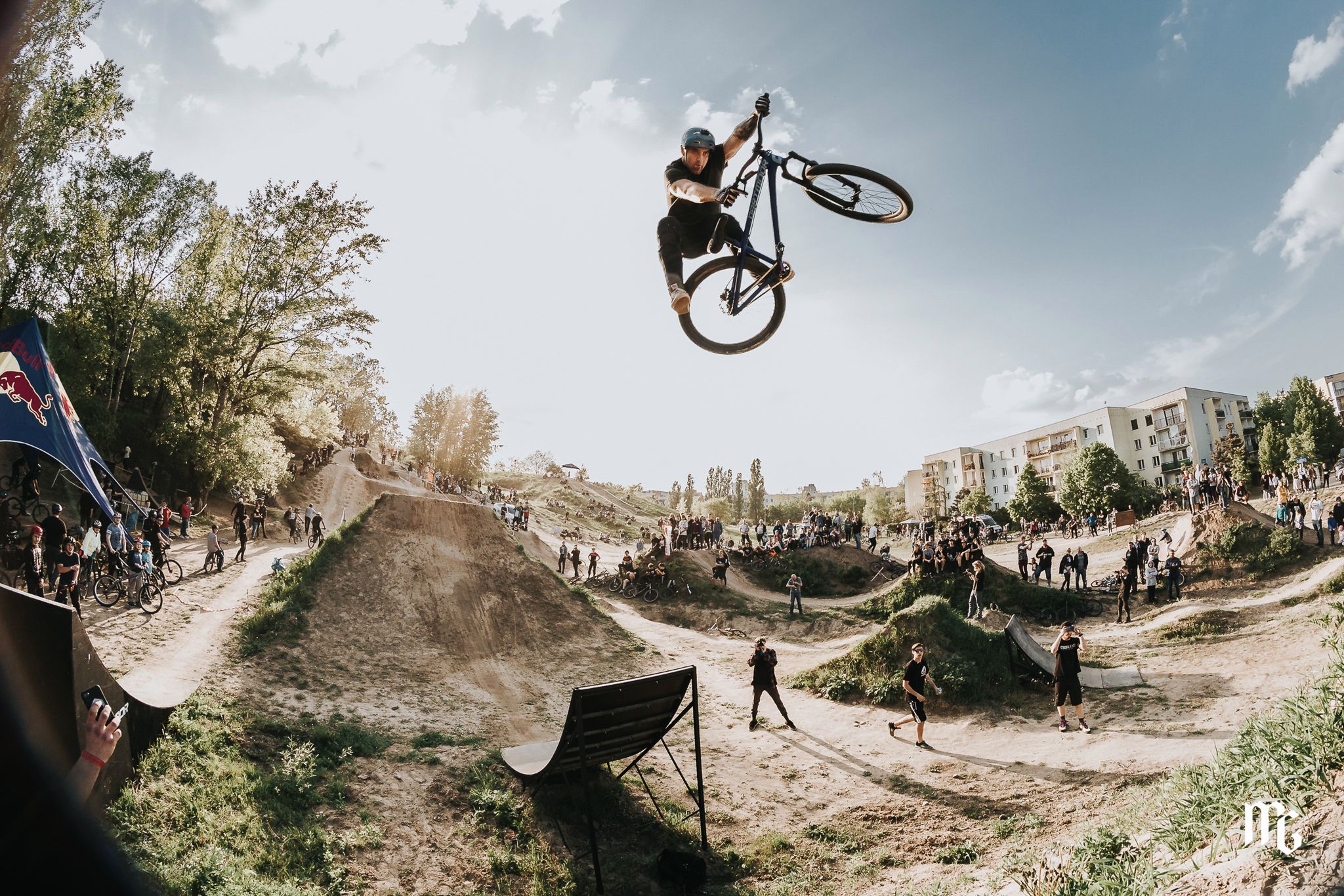 Bike Park Kazoora: Sezon na zdjęcia sportów ekstremalnych rozpoczęty 7