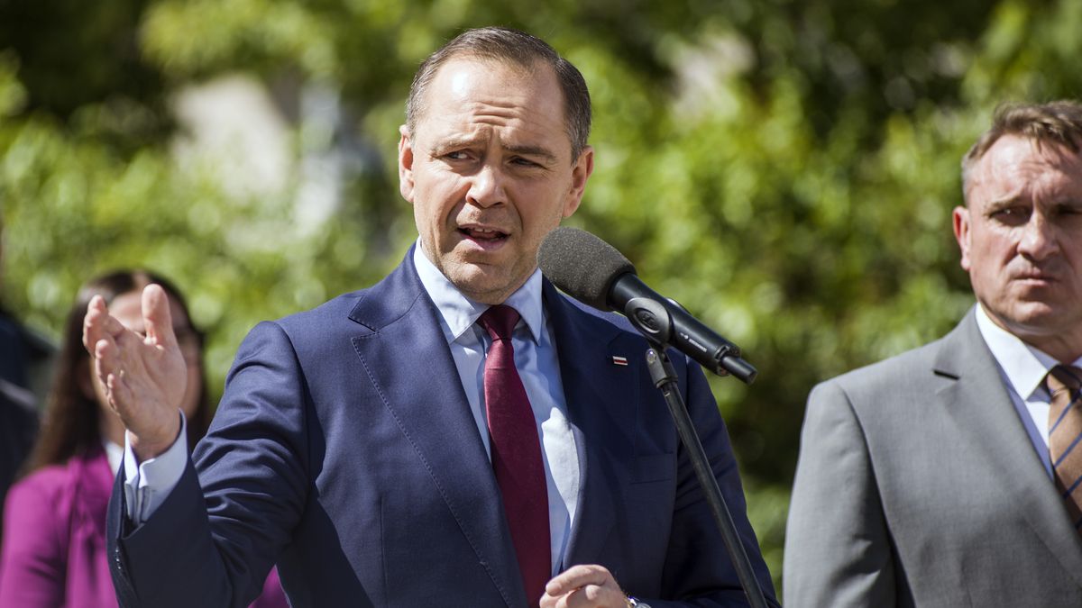 WARSAW, POLAND - 2025/05/20: The chairman of the Institute of National Remembrance (IPN) and candidate in the 2025 presidential elections, Karol Nawrocki speaks during the press conference. Karol Nawrocki's campaign team organised a press conference in Warsaw together with the Farmers' Solidarity trade union, which officially supports Nawrocki in his election campaign. 
Karol Nawrocki is the chairman of the Institute of National Remembrance (IPN) and the candidate in the 2025 presidential elections supported by the Jaroslaw Kaczynski's Law and Justice (PiS) party. 
The second round of the presidential election will be held between Karol Nawrocki and Rafal Trzaskowski on June 1, 2025. (Photo by Attila Husejnow/SOPA Images/LightRocket via Getty Images)