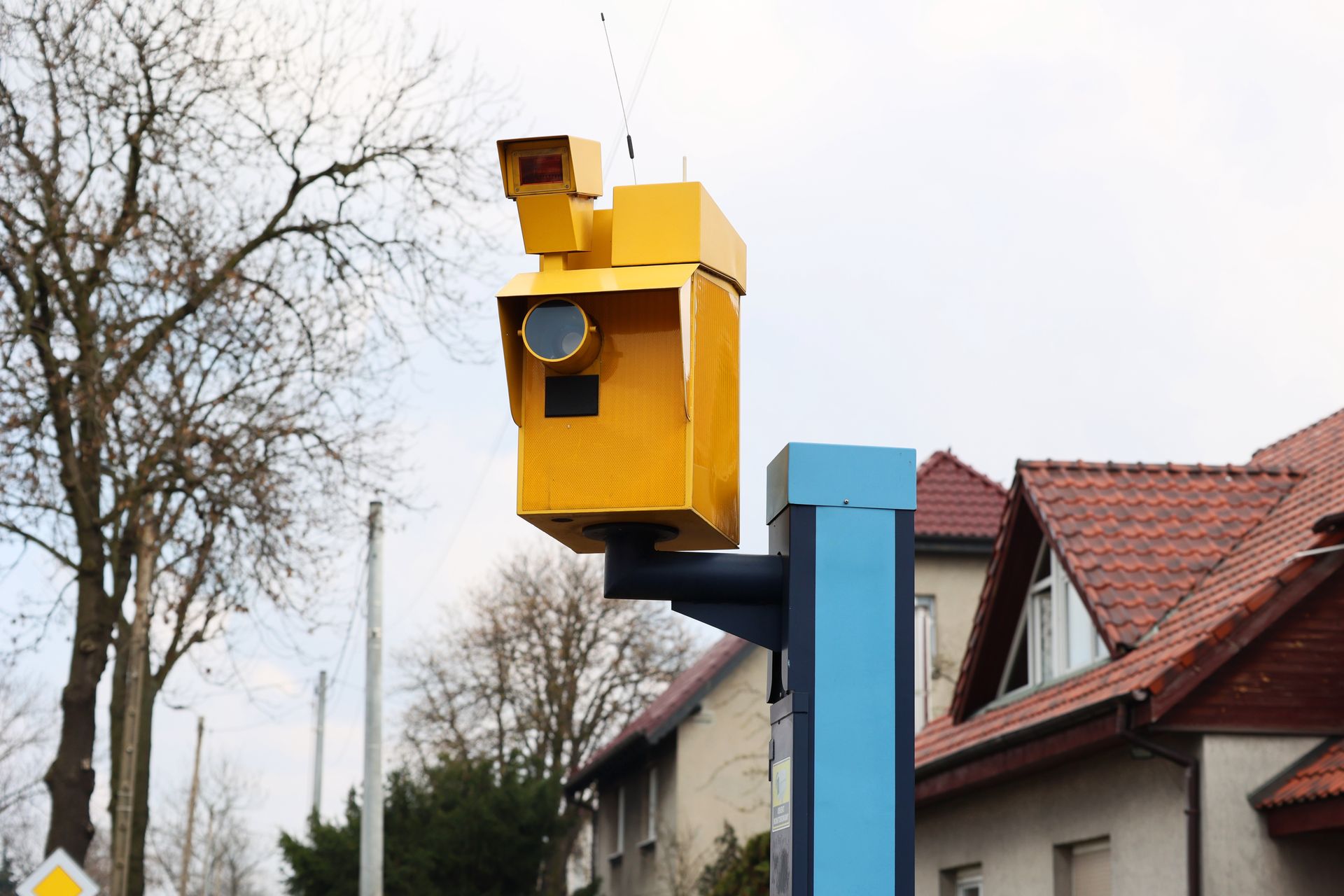 Kiedy złapie cię fotoradar? Tyle musisz jechać, by zrobił fotkę