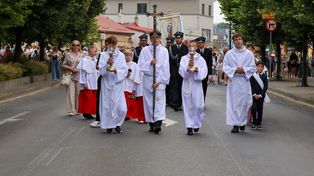 Setki wiernych na ulicach Olkusza. Przez Srebrne Miasto przeszła procesja Bożego Ciała