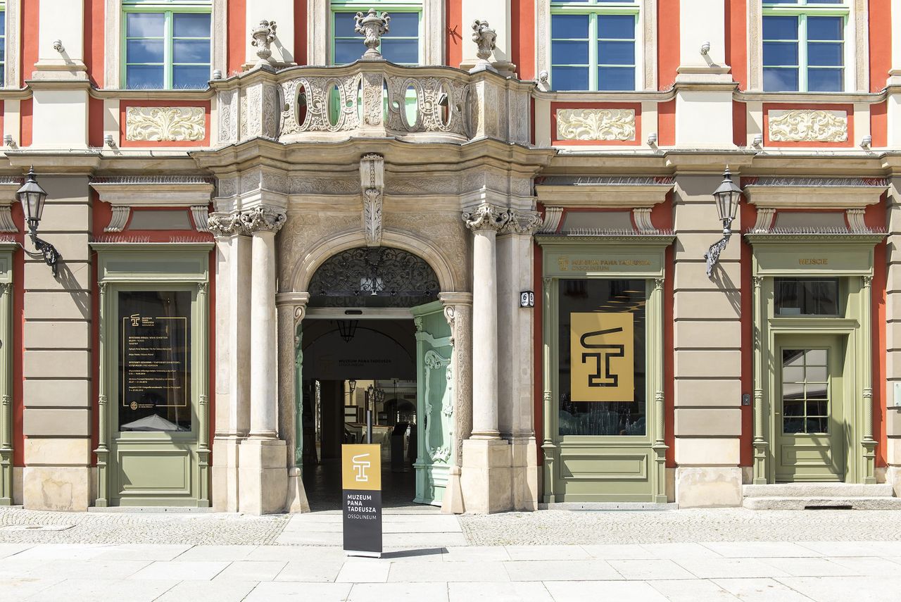 Wrocław. "Kochajmy się". Petycja o zakończenie konfliktu w Muzeum Pana Tadeusza