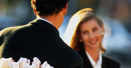 W dowód miłości. Oto najlepsze pomysły na prezent dla niej i dla niego
