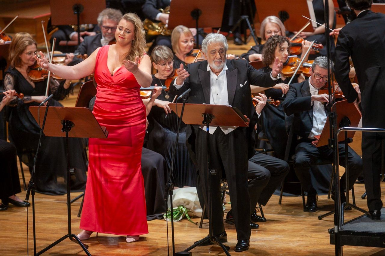 Placido Domingo oczarował Rzeszów. "Głos, który porusza serce"