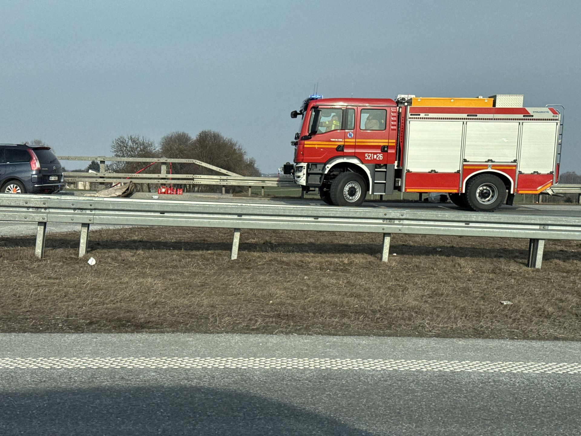 Pożar samochodu na S17