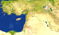 Ewakuacja lotniska na Cyprze. Niezidentyfikowany obiekt na radarach