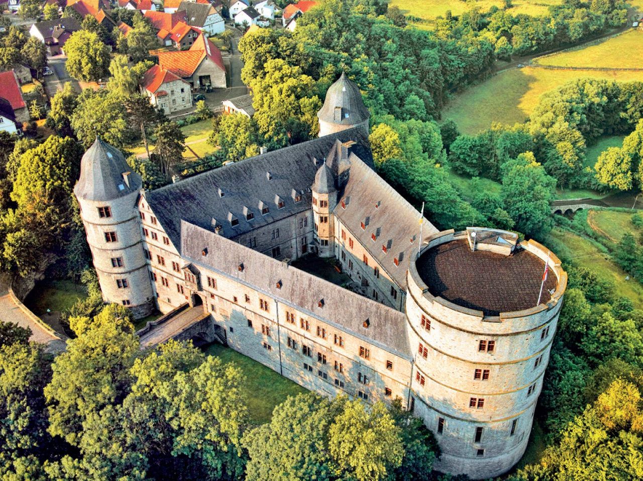 Zamek Wewelsburg. Mistyczna siedziba nazistów