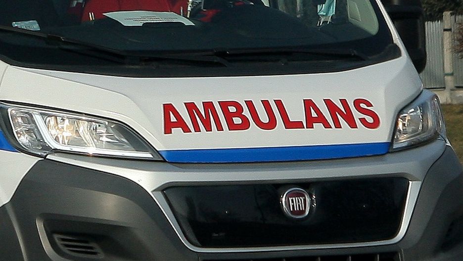 Nowe informacje ws. sanitariusza z Wrocławia. Woził martwą pacjentkę, był pod wpływem narkotyków 