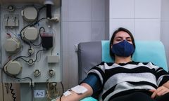 Koronawirus. Za oddanie osocza 2 dni wolne i pakiet ulg