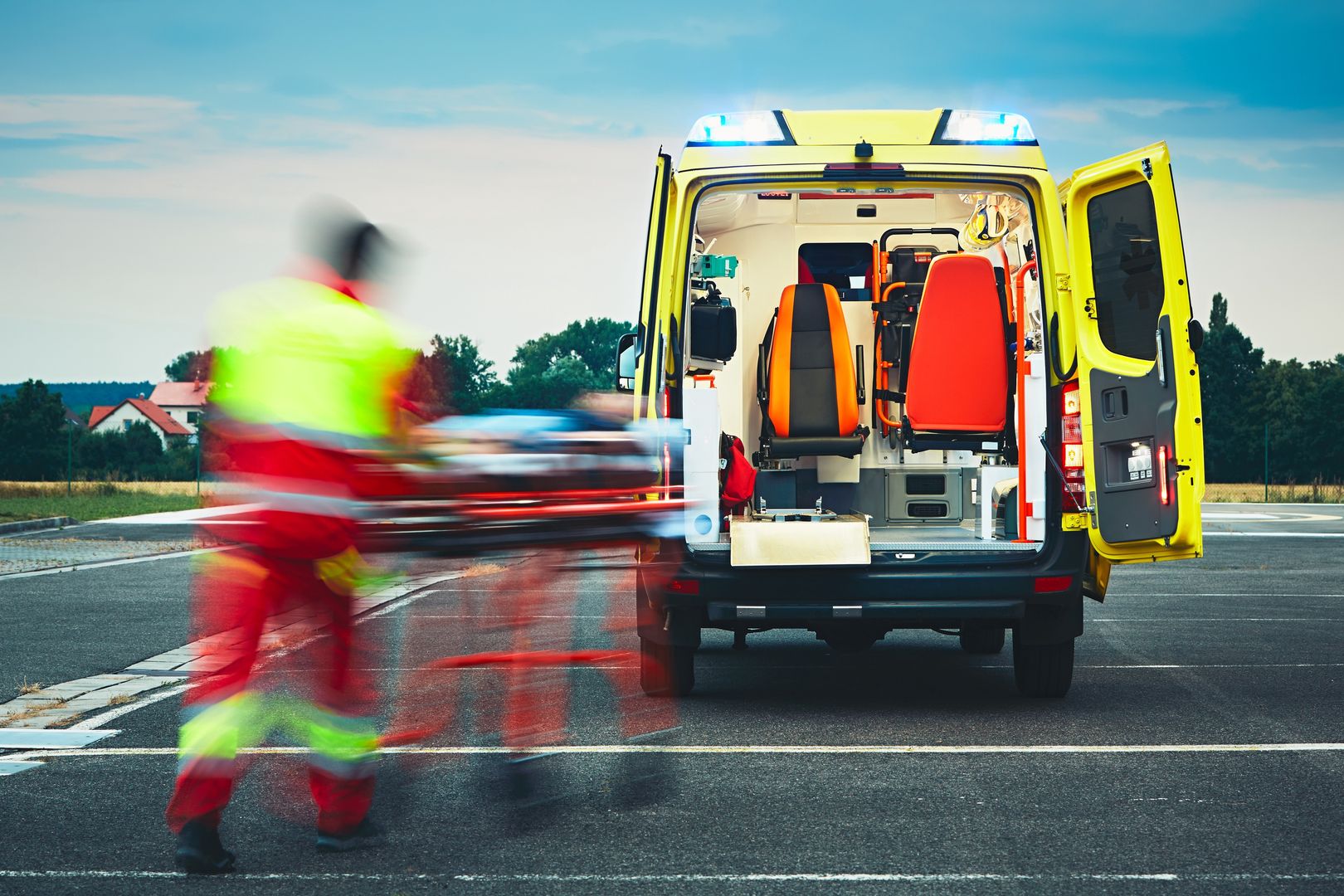 Tragiczny bilans długiego weekedu na polskich drogach. Policja podała dane